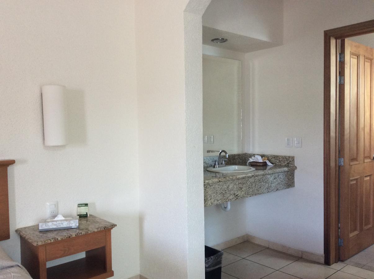 Hotel Fuerte Real Ciudad Guzman Rum bild